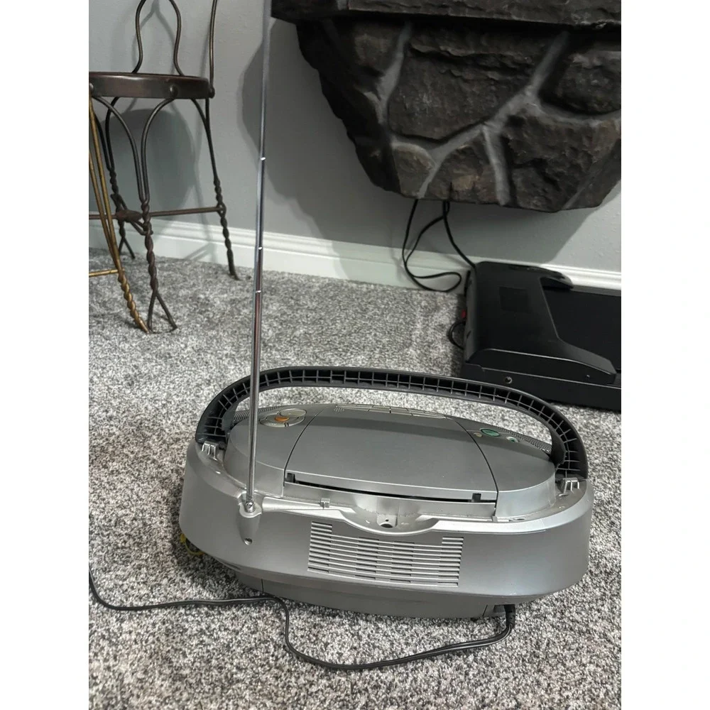 Sony CFD-S300 Silver Portable CD Radio Cassette Player Boombox Mega Bass Stereo